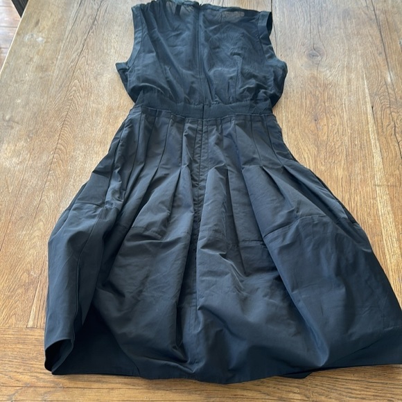 BCBG BLACK SLEEVELESS DRESS - Picture 10 of 12